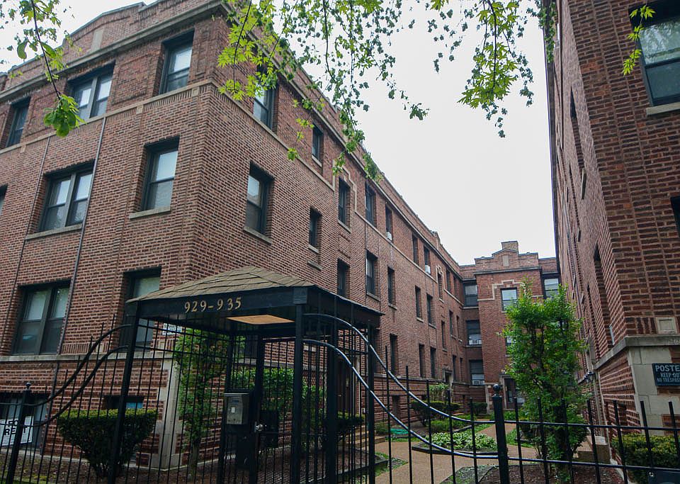 1st image of 933 W Sunnyside Ave APT 1S