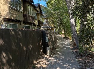 345 Kellogg Way APT 27, Goleta, CA 93117