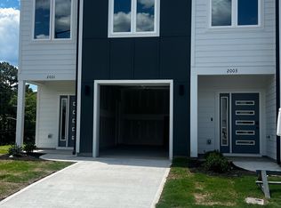 2001 Titanium Rock Rd, Durham, NC 27704