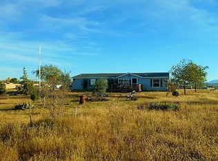 325 W Anasazi Trl, Paulden, AZ 86334