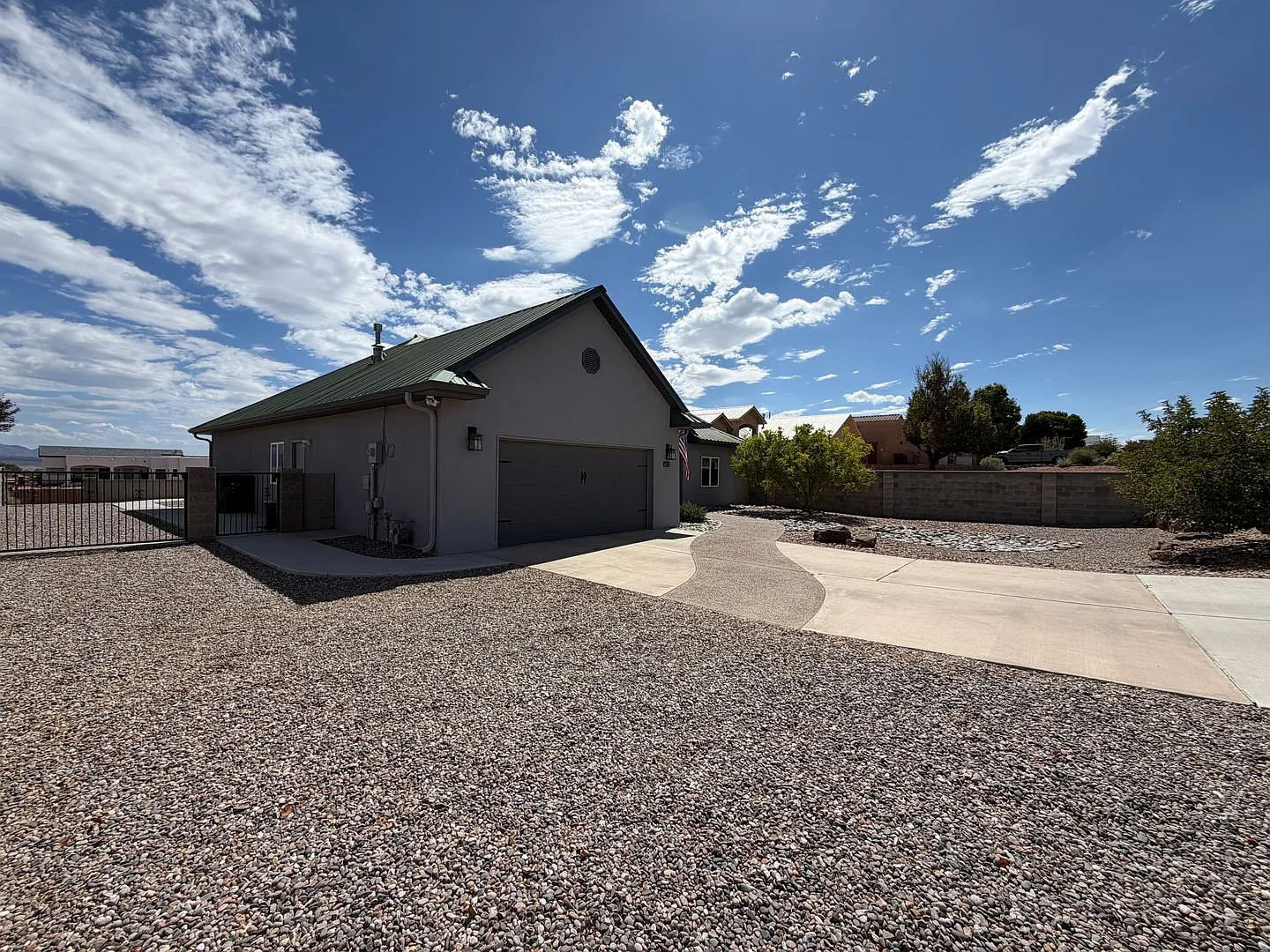 3 Bedroom Single Story Home with Pool Available Near Hwy 528 & Idalia Rd NE in Rio Rancho! — Photo 3