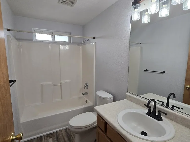 1826 Northwood Dr — Photo 13