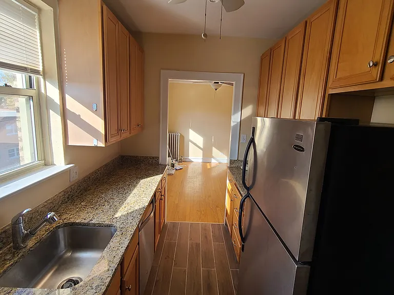 4128 N Kedvale Ave #304 — Photo 4