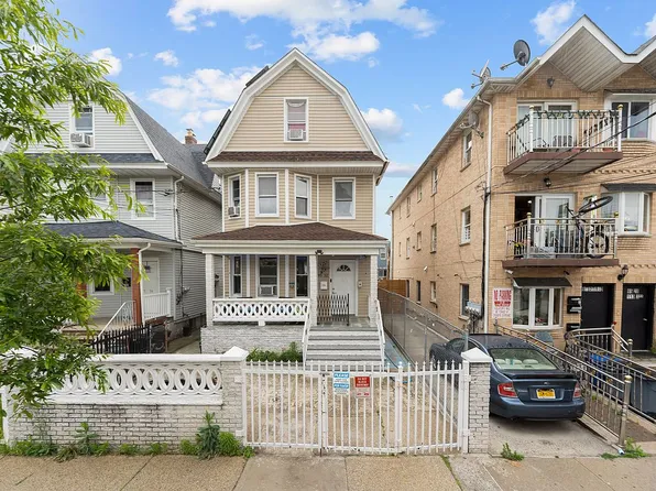95-32 113th St, South Richmond Hill, NY 11419