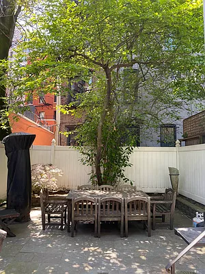 Rented by Double R Ventures LLC | media 33