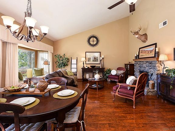 2nd image of 8541 Circle R Course Ln