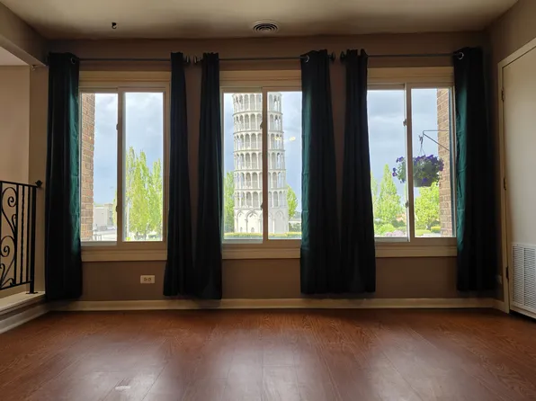6255 W Touhy Ave APT 2F, Chicago, IL 60646