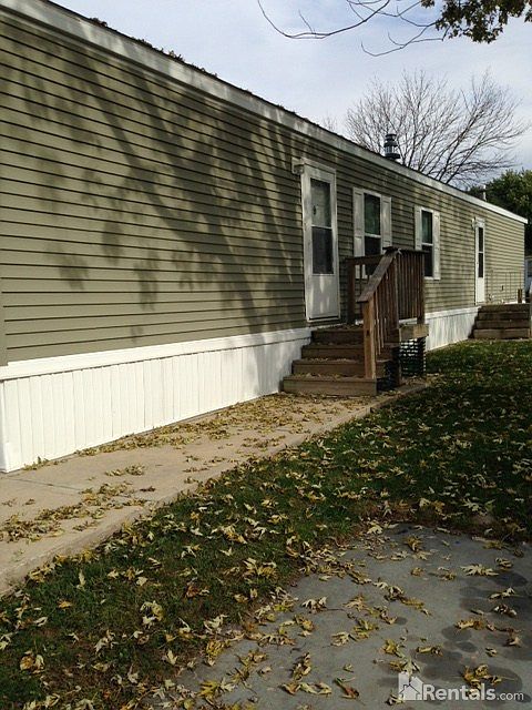 1st image of 300 E Spencer St Lot 118