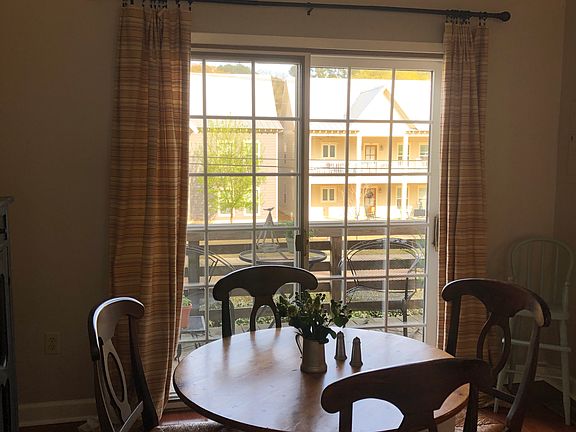 3rd image of 307 Bramlett Blvd APT 11