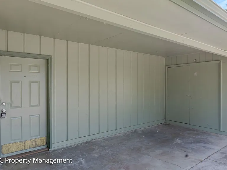 4780 Cody Ave — Photo 34
