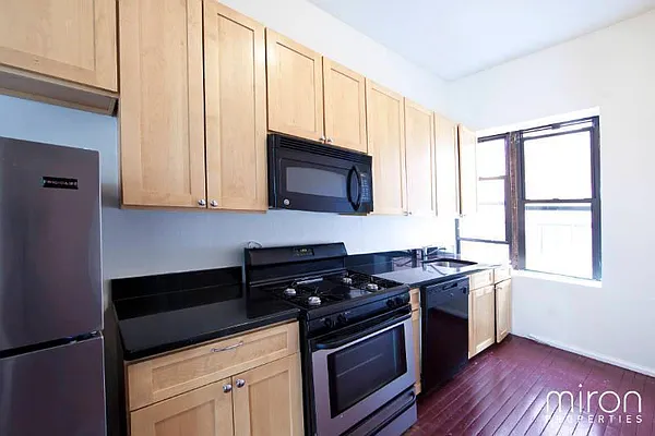 Rented by Miron Properties | media 31