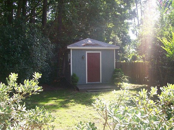 Shed