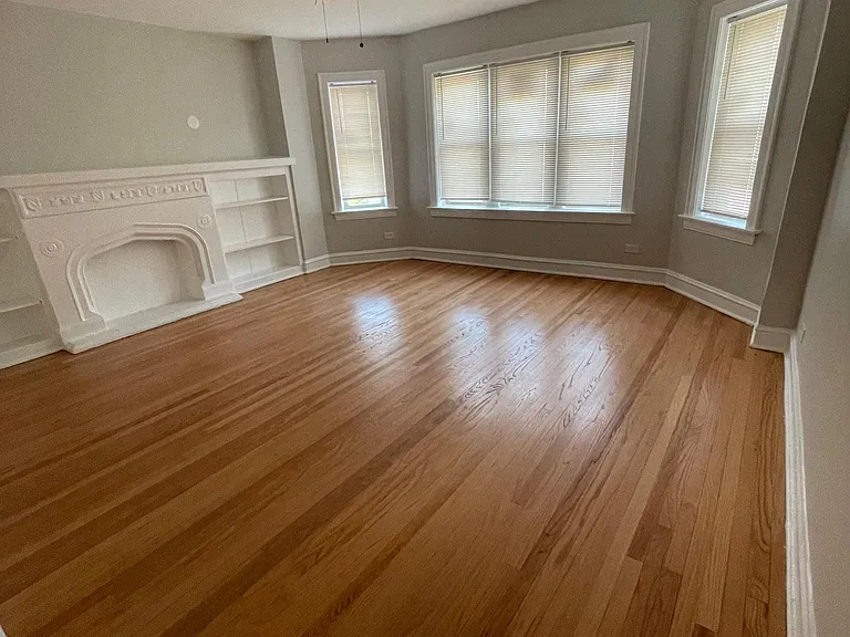 6906 S Wabash Ave #1 — Photo 3
