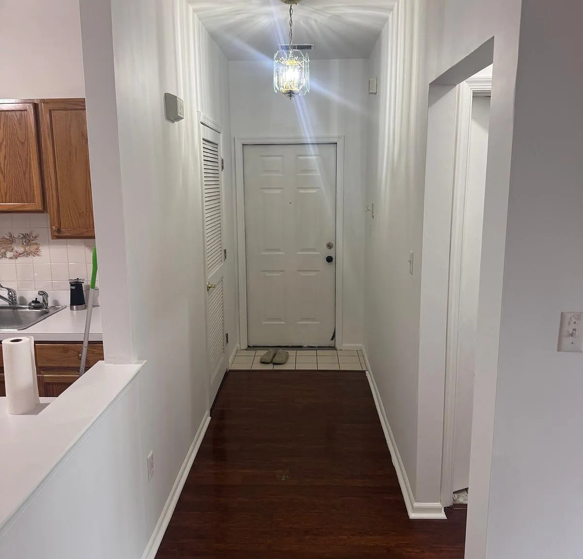2 bed, 1200 sqft, $2,600 — Photo 3