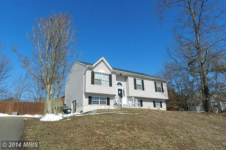 1st image of 14 Donna Dale Dr