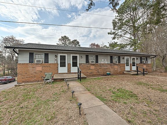 2nd image of 220 McDade Rd