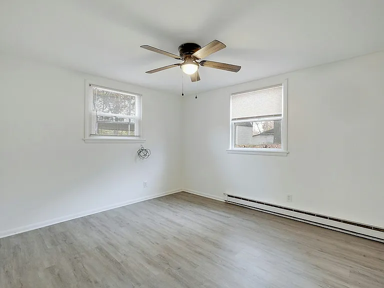 3741 Woodford Ave NW #2 — Photo 9