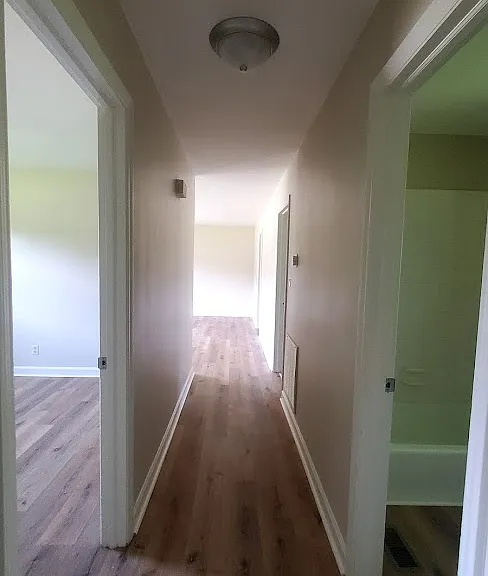 125 Jacklyn Ct — Photo 12