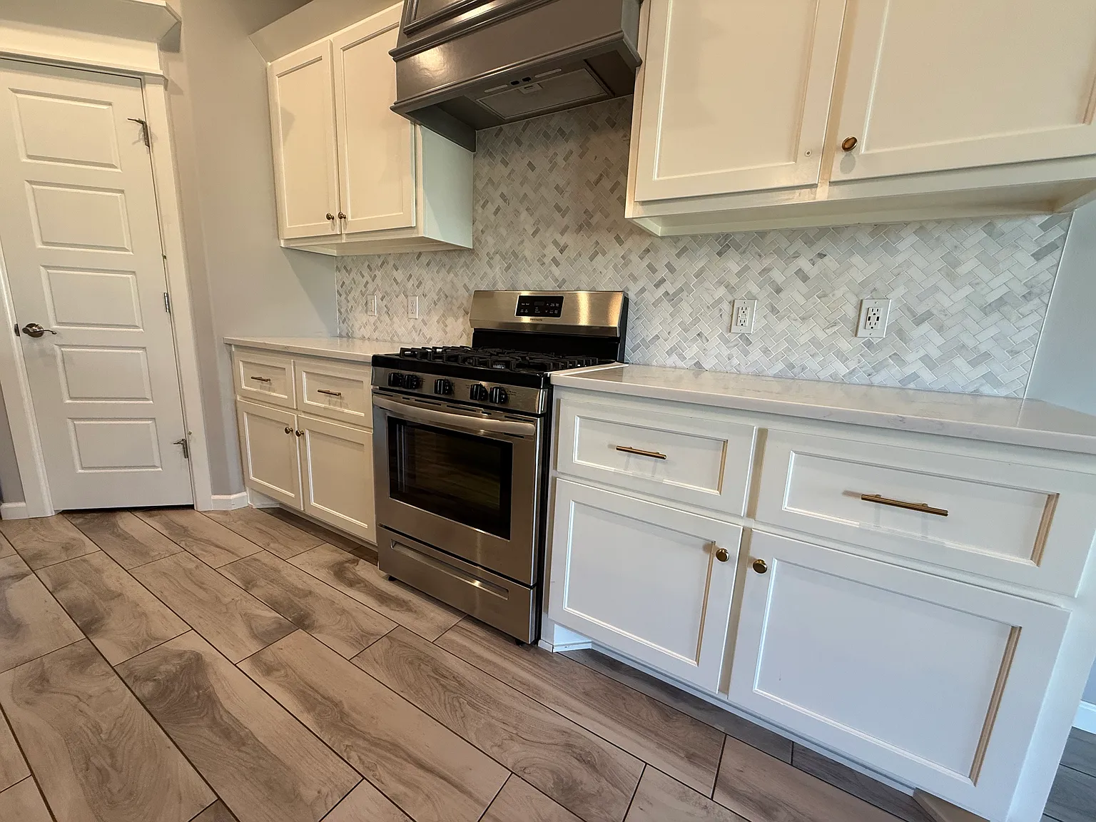3 bed, 1625 sqft, $1,995 — Photo 4
