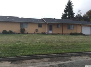 40 Maple Ct, Independence, OR 97351