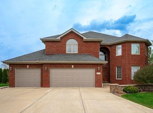 10542 Sharon Ln, Mokena, IL 60448