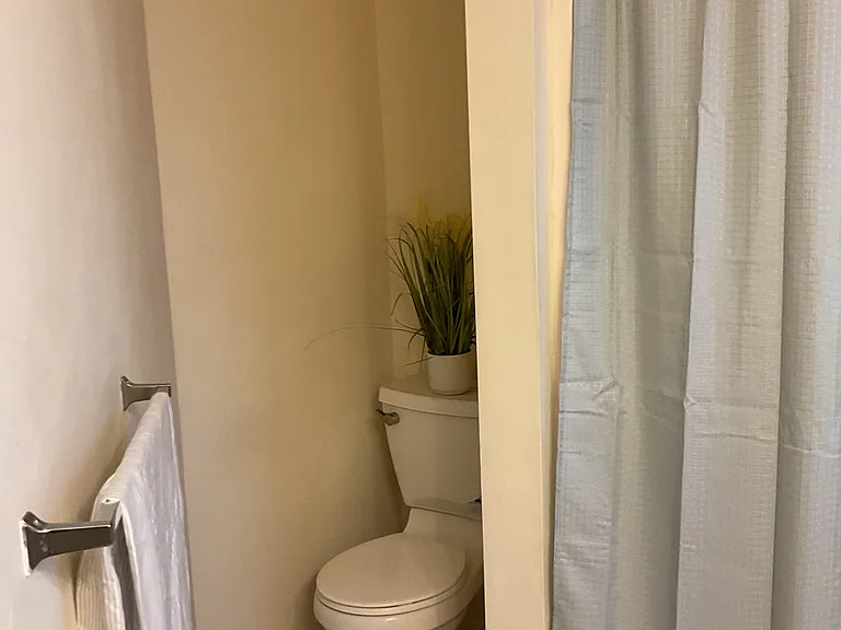 5111 Waterman Blvd #2 — Photo 38