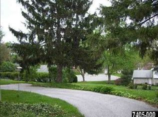 442 Waters Rd, York, PA 17403