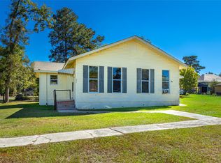 309-311 Sycamore St, Logansport, LA 71049