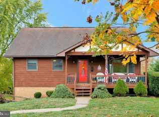 138 Briar Ridge Dr, Waynesboro, PA 17268