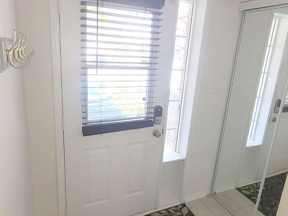 2nd image of 35 Lodgeway Dr