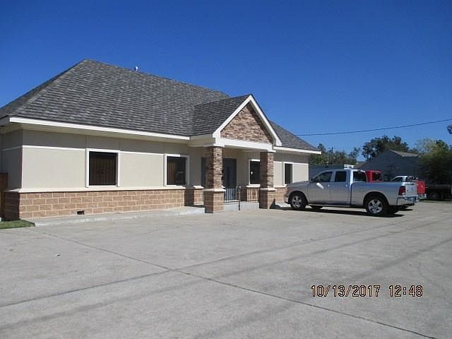1st image of 6029 NW 23rd St