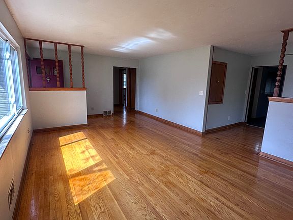 4th image of 2636 Nottingham Rd