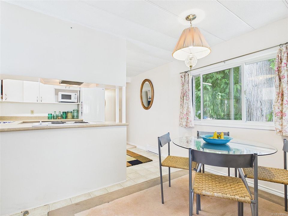 1st image of 25 Maki Rd #5