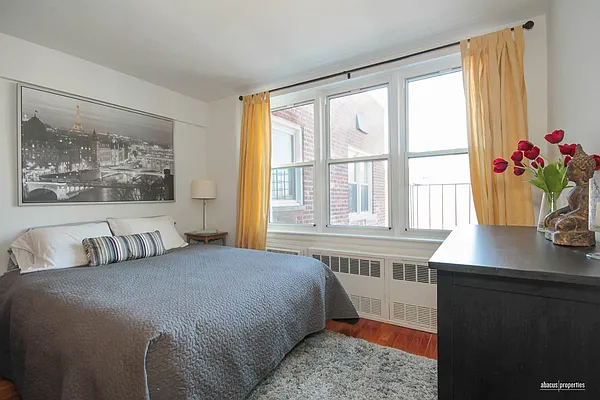 Sold by Abacus Properties | media 3