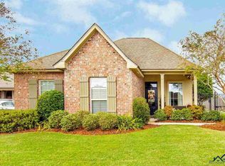 138 Lake Maclaine Ave, Thibodaux, LA 70301