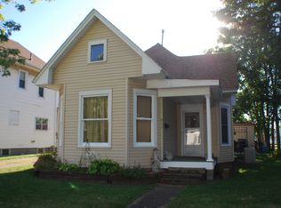 911 S Central Ave, Paris, IL 61944