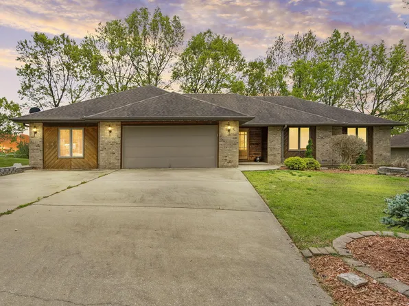 16 Midview Drive, Kimberling City, MO 65686