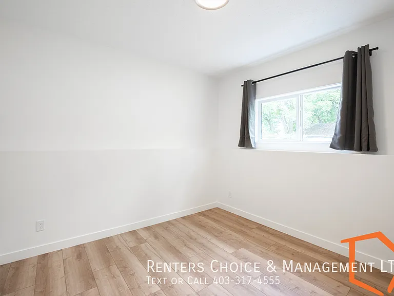 5601H 43rd Ave — Photo 11