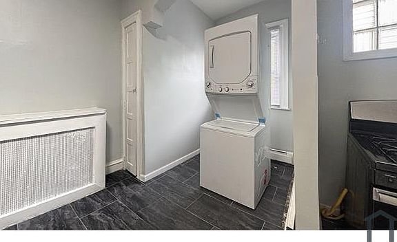 2nd image of 1702 Wagner Ave #1