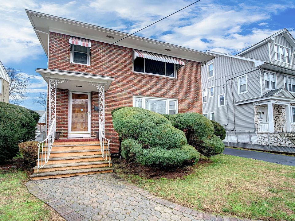 1st image of 264 Orange Ave Floor 1