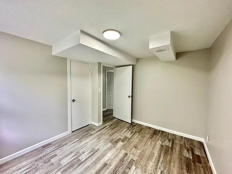 2527 Lynner Dr — Photo 5