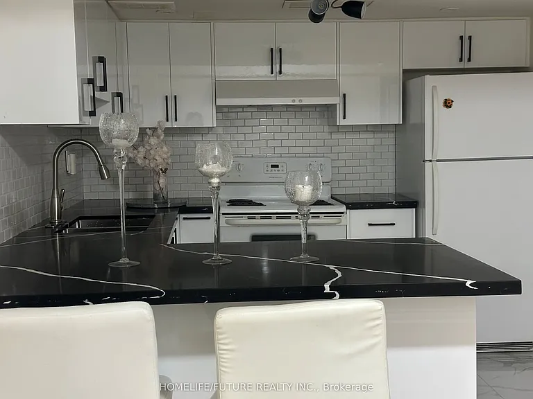 54 Kentview Cres #BASEMENT — Photo 5