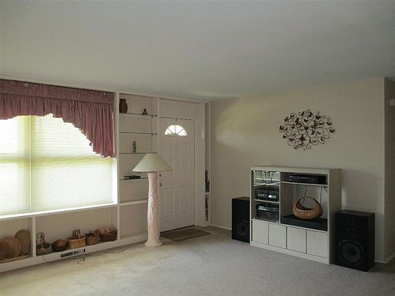 4th image of 45 Terrace Park Blvd