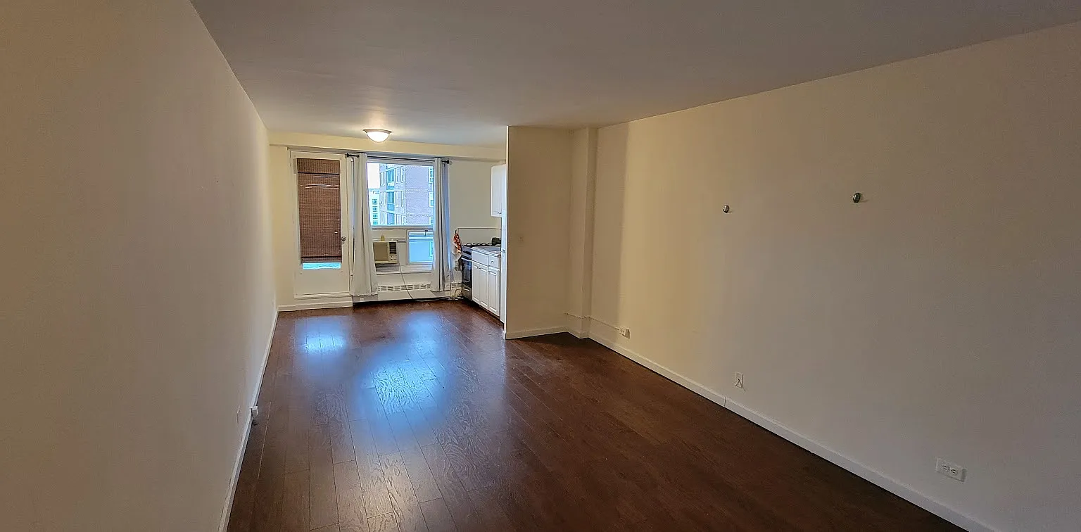98-20 62nd Drive — Photo 3