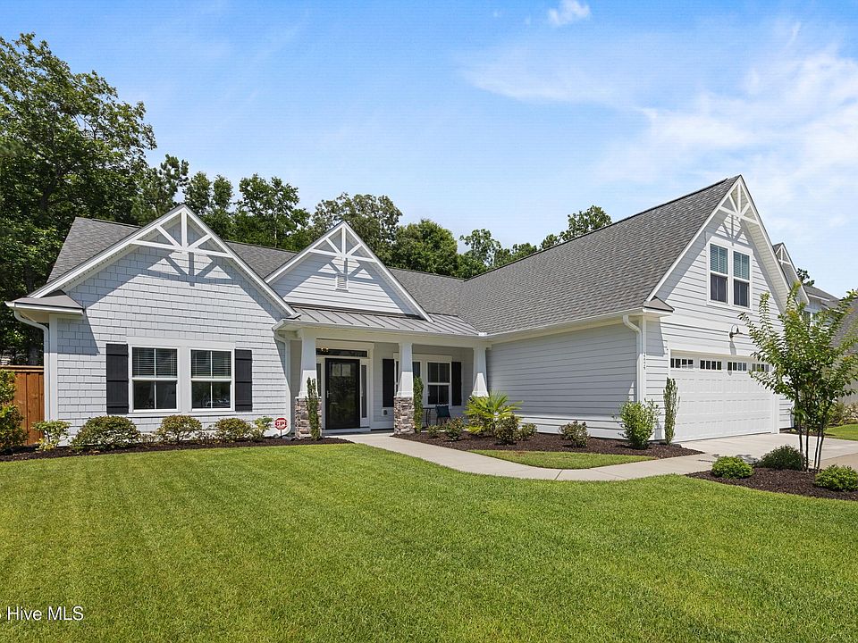 1st image of 424 Beaumont Oaks Drive
