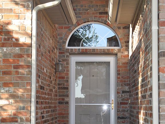 2nd image of 12744 Hannahsville Ln