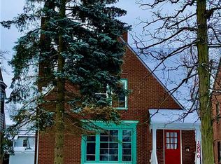 13550 Cedar Rd, University Heights, OH 44118