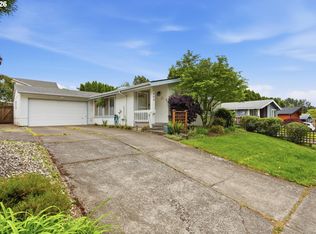 1494 SE Maple Loop, Gresham, OR 97080