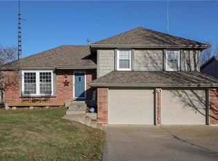 2013 Camille Ct, Liberty, MO 64068