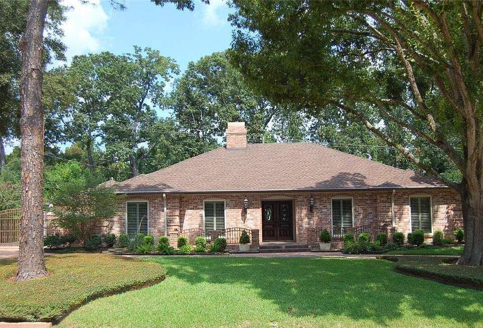 1st image of 10202 Briar Dr